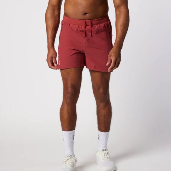 House ID Red 5.5" Short Unlined Shorts in Medium - Picture 1 of 7
